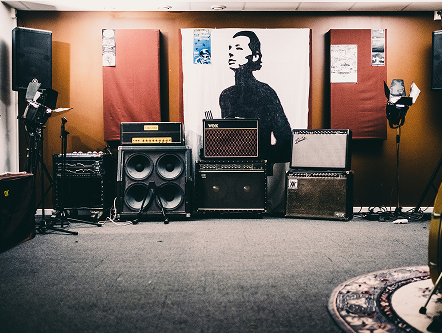 Rehearsal spaces as objects of municipal intervention in Québec